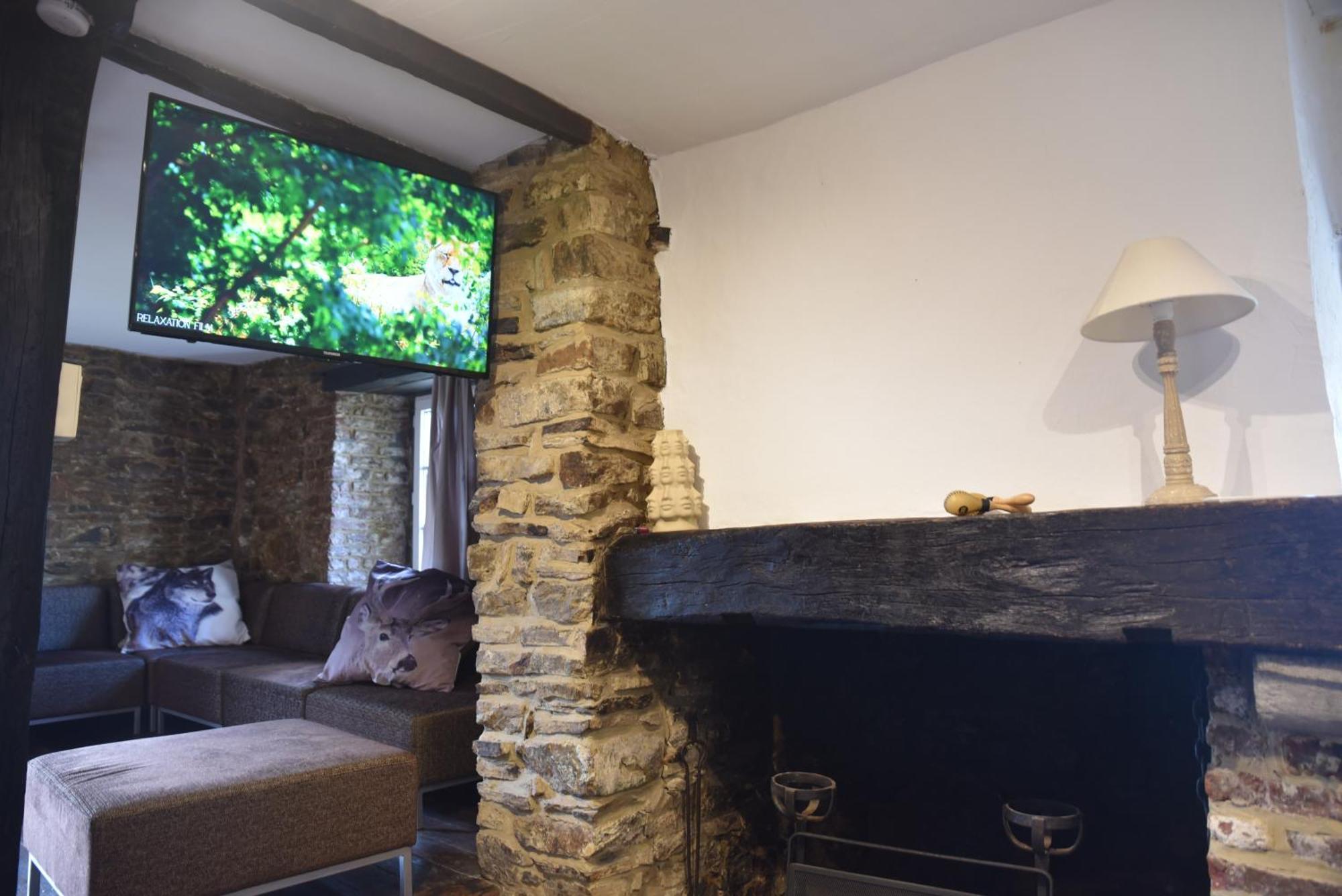 Gite Ardennes Au Coin Du Feu Jacuzzi Sauna Et Nature Jalhay Kültér fotó